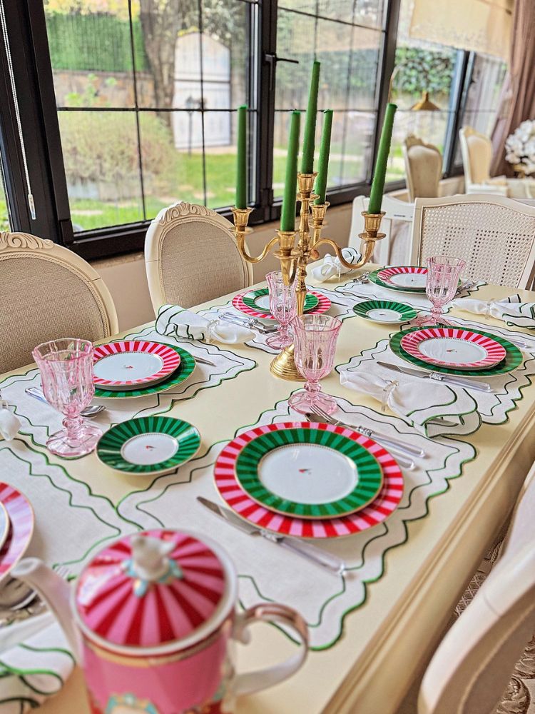 Zincir Islemeli Amerikan Servis ve Pecete 750 x 1000